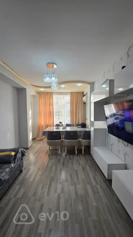 Satılır 3 otaqlı yeni tikili 83 m²