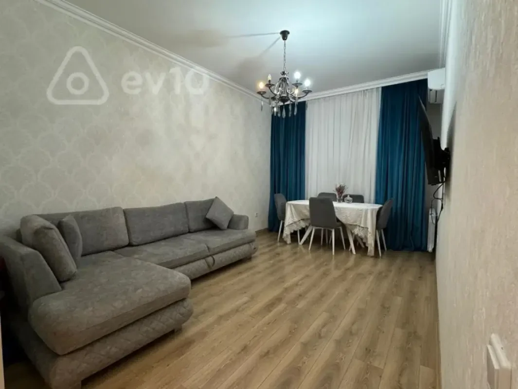 Kirayə verilir 2 otaqlı yeni tikili 50 m²