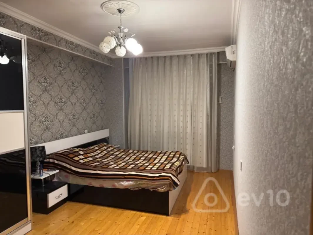 Kirayə verilir 2 otaqlı yeni tikili 50 m²