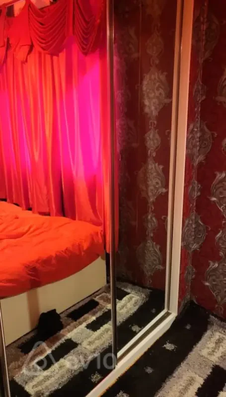 Kirayə verilir 2 otaqlı köhnə tikili 41 m²