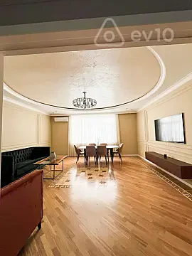 Kirayə verilir 3 otaqlı yeni tikili 140 m² — Bakı, Nəsimi 3 otaq 140.00 m²