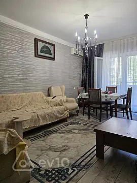 Kirayə verilir 3 otaqlı köhnə tikili 80 m² — Bakı, Yasamal 3 otaq 80.00 m²