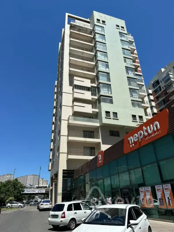 Satılır 4 otaqlı yeni tikili 176 m²