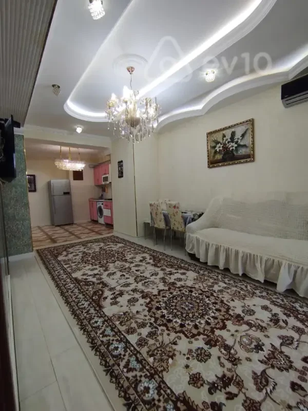 Kirayə verilir 3 otaqlı yeni tikili 70 m²