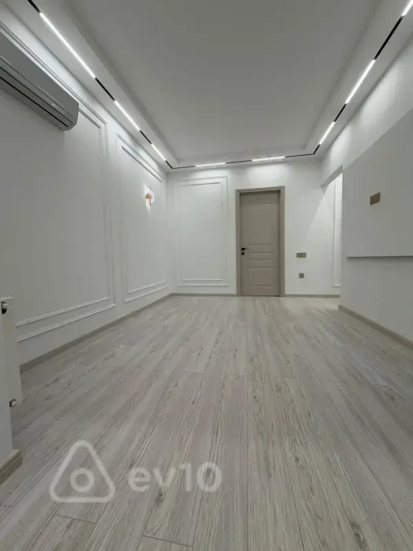 Satılır 3 otaqlı köhnə tikili 45 m²