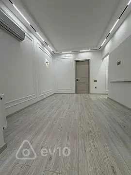 Satılır 3 otaqlı köhnə tikili 45 m² — Bakı, Nərimanov 3 otaq 45.00 m²