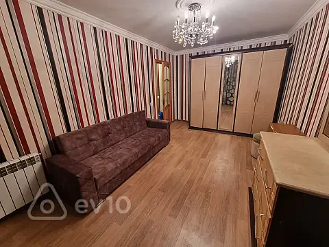 Kirayə verilir 1 otaqlı köhnə tikili 45 m² — Bakı, Nizami 1 otaq 45.00 m²