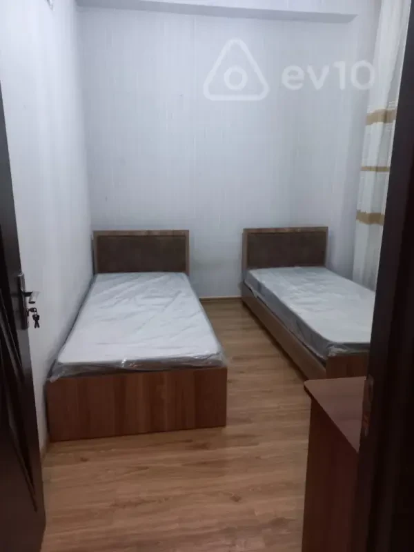 Kirayə verilir 2 otaqlı yeni tikili 65 m²