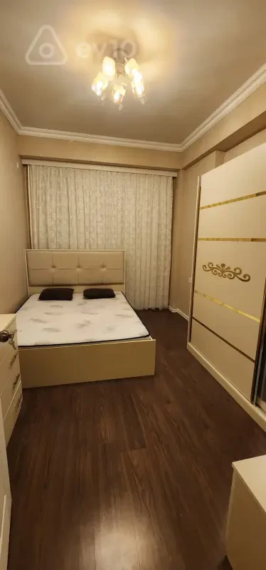 Kirayə verilir 2 otaqlı yeni tikili 65 m²