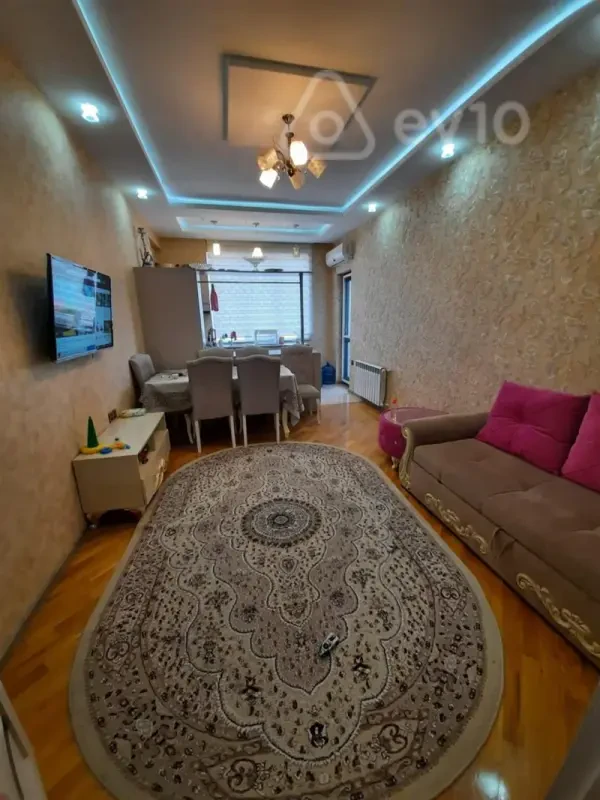 Satılır 2 otaqlı yeni tikili 70 m²