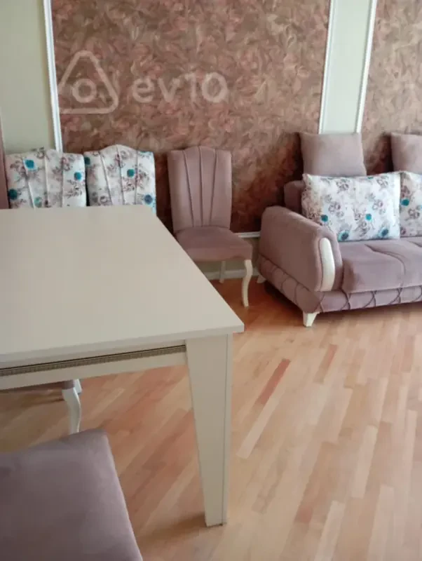 Kirayə verilir 2 otaqlı yeni tikili 60 m²