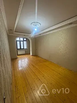 Kirayə verilir 3 otaqlı köhnə tikili 80 m² — Sumqayıt 3 otaq 80.00 m²
