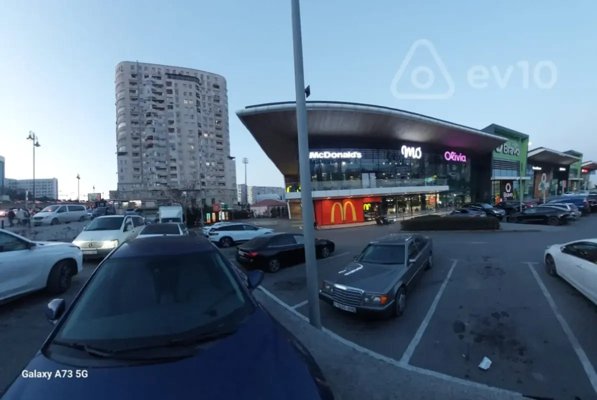 Kirayə verilir 2 otaqlı yeni tikili 60 m²