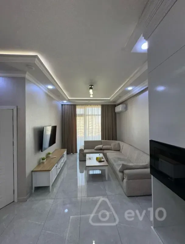 Kirayə verilir 2 otaqlı yeni tikili 90 m²