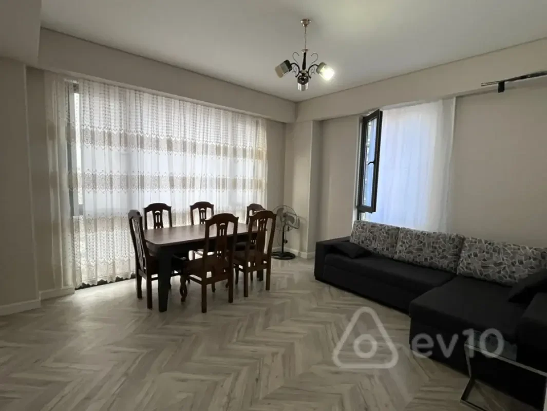 Kirayə verilir 2 otaqlı yeni tikili 56 m²