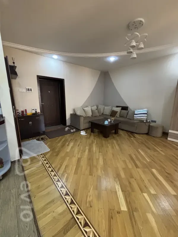 Kirayə verilir 2 otaqlı yeni tikili 55 m²