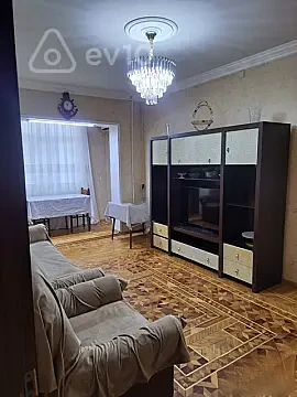 Kirayə verilir 4 otaqlı köhnə tikili 110 m² — Bakı, Xətai 4 otaq 110.00 m²