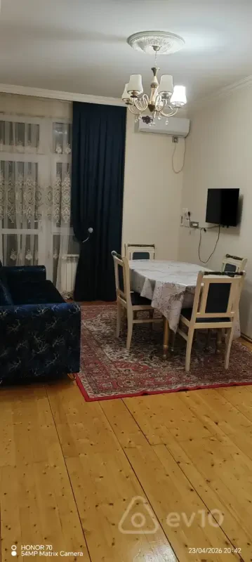 Kirayə verilir 2 otaqlı yeni tikili 50 m²