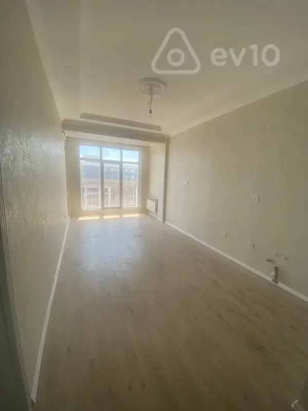 Satılır 2 otaqlı yeni tikili 58 m²