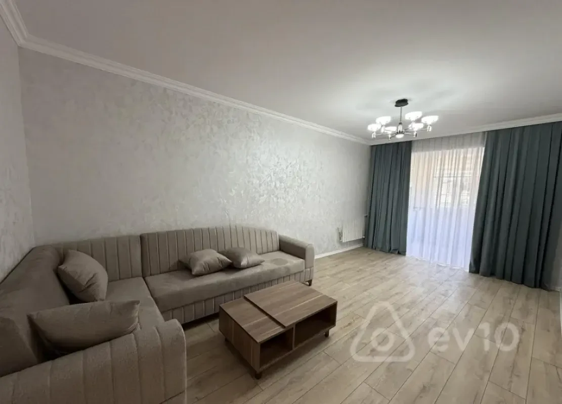 Satılır 2 otaqlı köhnə tikili 35 m²