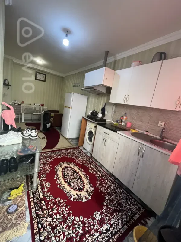 Kirayə verilir 1 otaqlı köhnə tikili 30 m²