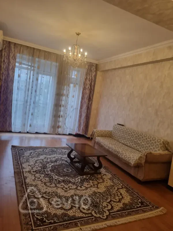 Kirayə verilir 2 otaqlı yeni tikili 60 m²