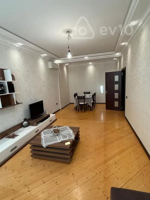 Kirayə verilir 3 otaqlı yeni tikili 120 m²