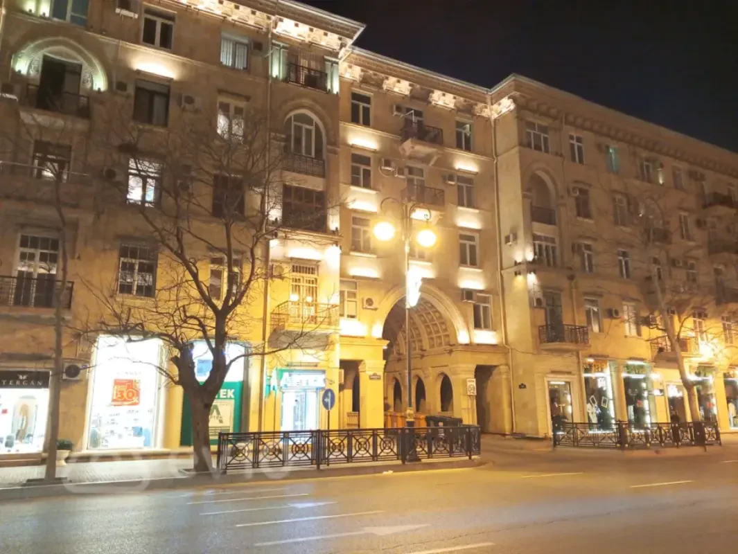 Kirayə verilir 1 otaqlı köhnə tikili 32 m²