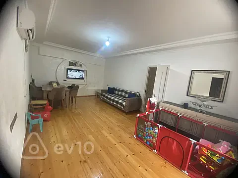 Satılır 3 otaqlı köhnə tikili 134 m² — Bakı, Xəzər 3 otaq 134.00 m²