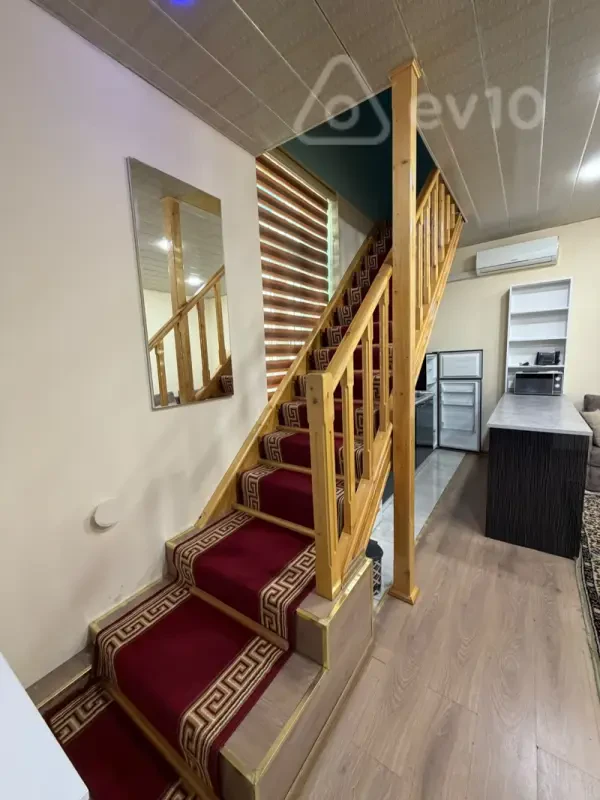 Kirayə verilir 2 otaqlı həyət evi 50 m²