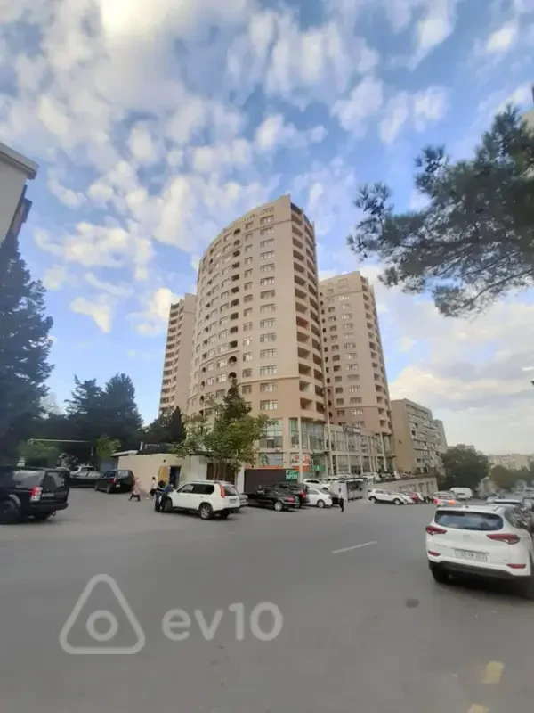 Kirayə verilir 2 otaqlı yeni tikili 50 m²