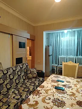 Kirayə verilir 3 otaqlı köhnə tikili 80 m² — Bakı, Nərimanov 3 otaq 80.00 m²