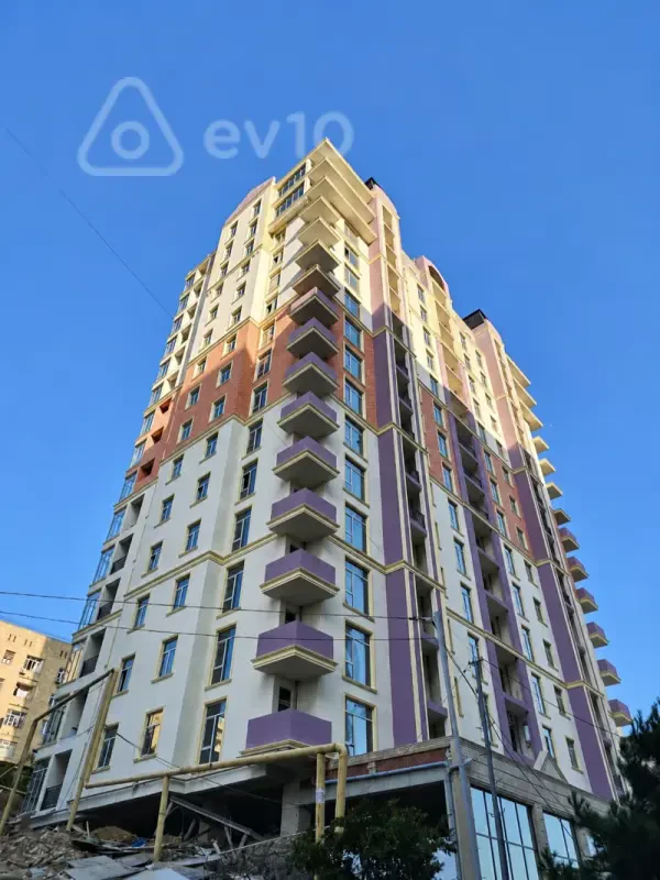 Satılır 2 otaqlı yeni tikili 79 m²