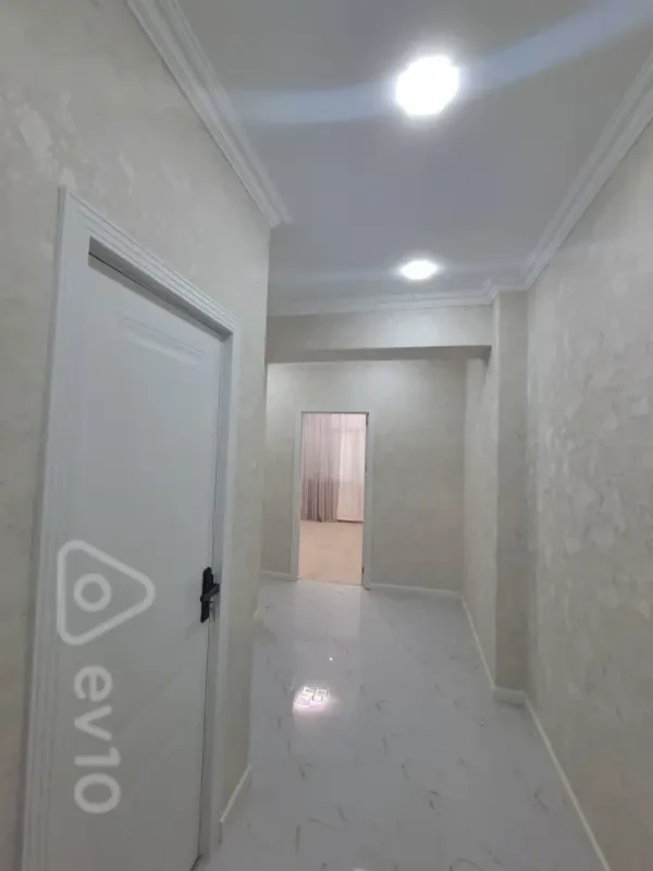 Satılır 2 otaqlı yeni tikili 44 m²