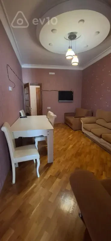 Kirayə verilir 3 otaqlı yeni tikili 90 m²