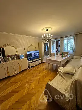 Satılır 3 otaqlı köhnə tikili 65 m² — Bakı, Yasamal 3 otaq 65.00 m²
