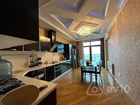 Kirayə verilir 4 otaqlı yeni tikili 240 m² — Bakı, Xətai 4 otaq 240.00 m²