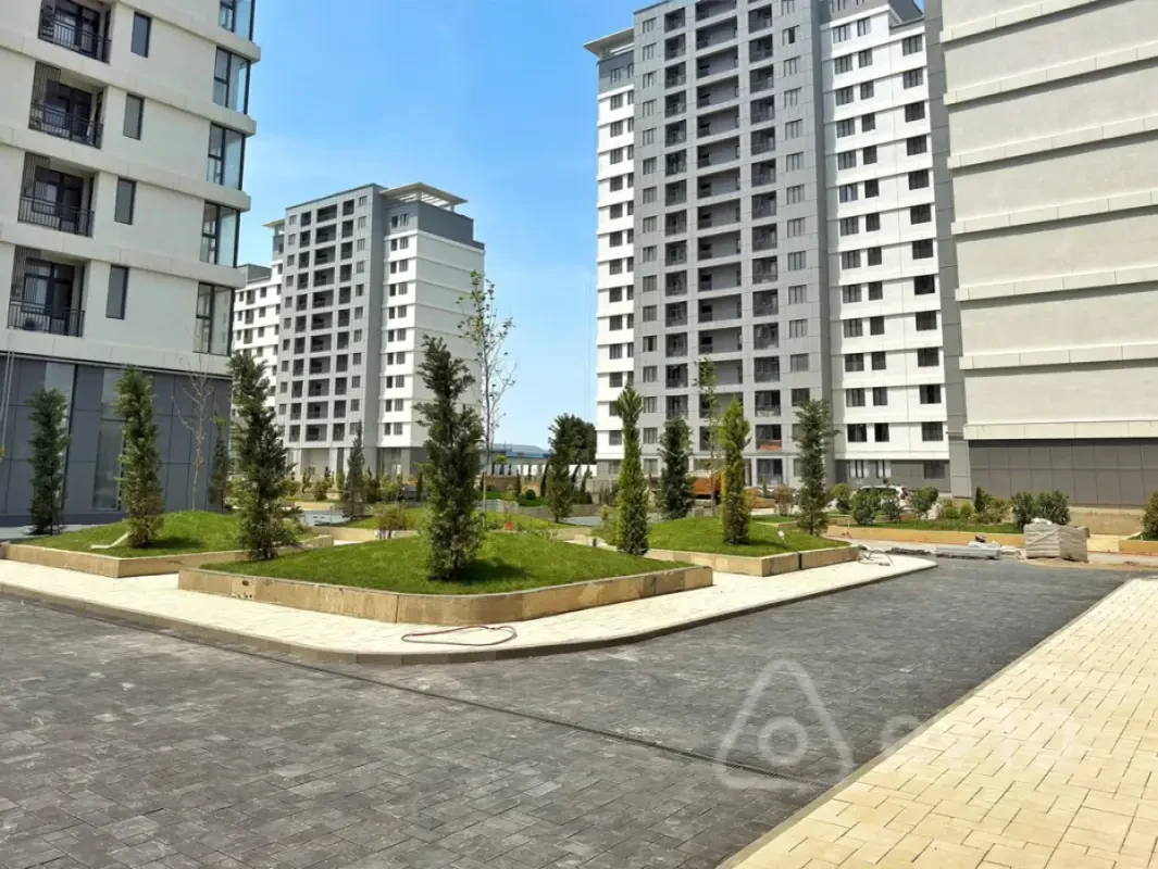 Kirayə verilir 2 otaqlı yeni tikili 50 m²