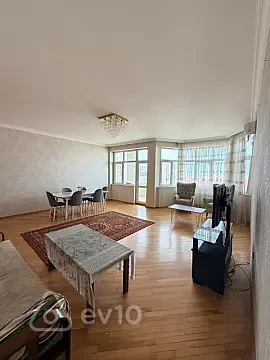 Kirayə verilir 3 otaqlı yeni tikili 162 m² — Bakı, Nəsimi 3 otaq 162.00 m²