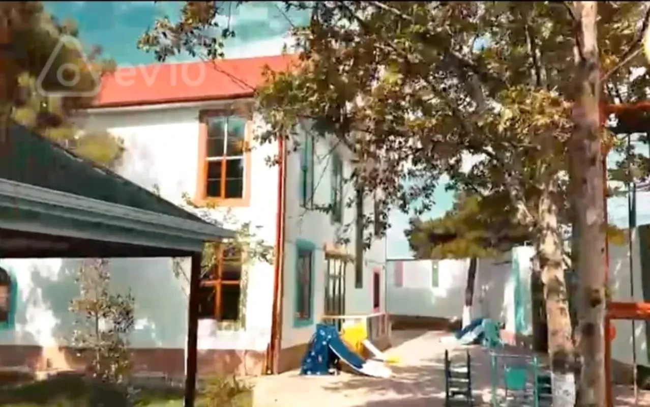 Satılır mənzil 450 m²