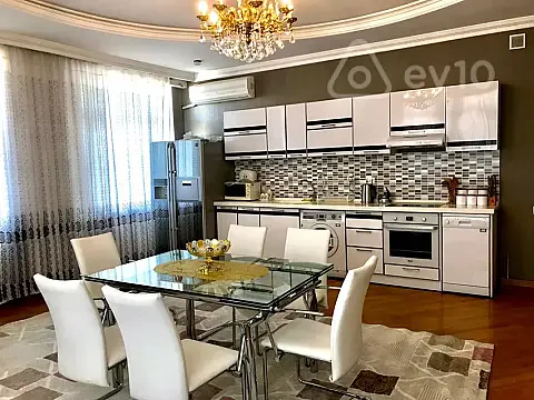 Kirayə verilir 3 otaqlı yeni tikili 155 m² — Bakı, Nəsimi 3 otaq 155.00 m²