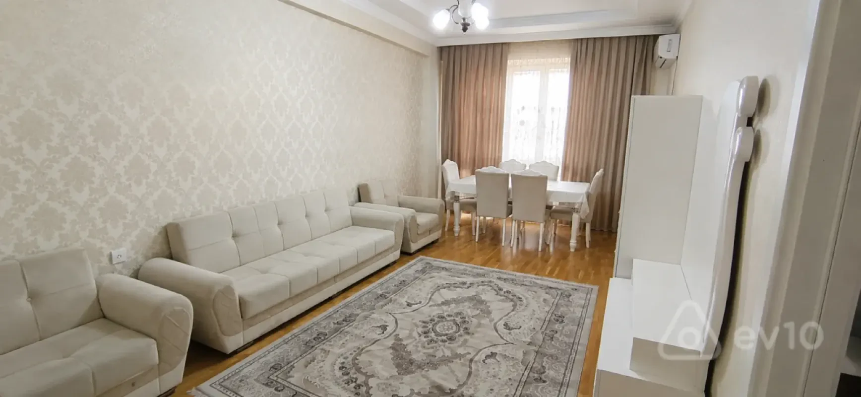 Kirayə verilir 2 otaqlı yeni tikili 90 m²
