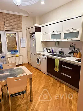 Kirayə verilir 3 otaqlı yeni tikili 150 m² — Bakı, Nəsimi 3 otaq 150.00 m²