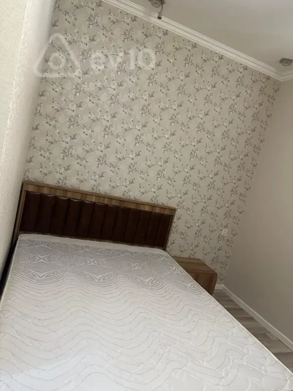 Kirayə verilir 2 otaqlı yeni tikili 90 m²