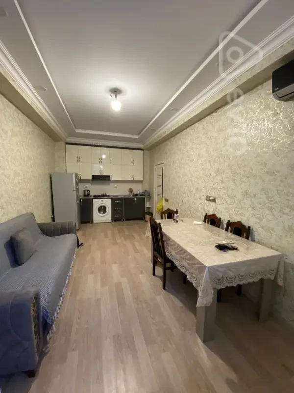 Kirayə verilir 1 otaqlı yeni tikili 45 m²