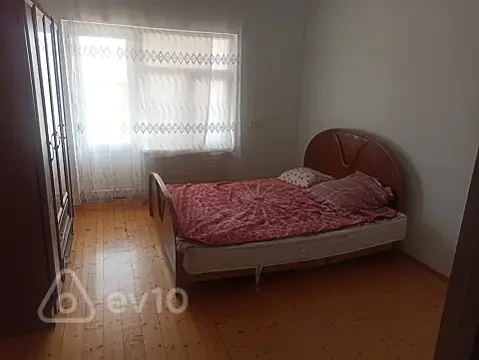 Kirayə verilir 2 otaqlı köhnə tikili 80 m² — Bakı, Abşeron 2 otaq 80.00 m²