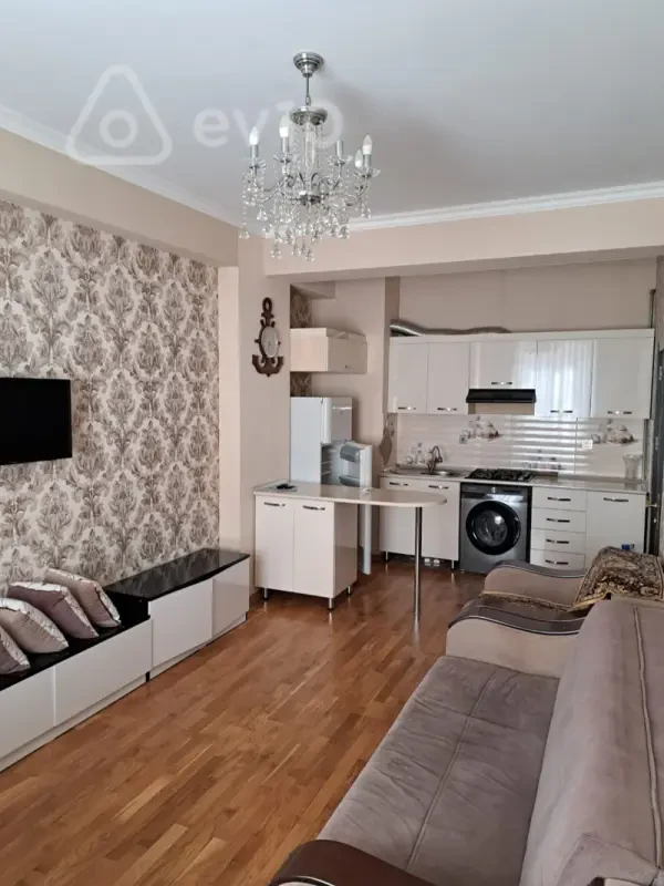 Kirayə verilir 2 otaqlı yeni tikili 55 m²