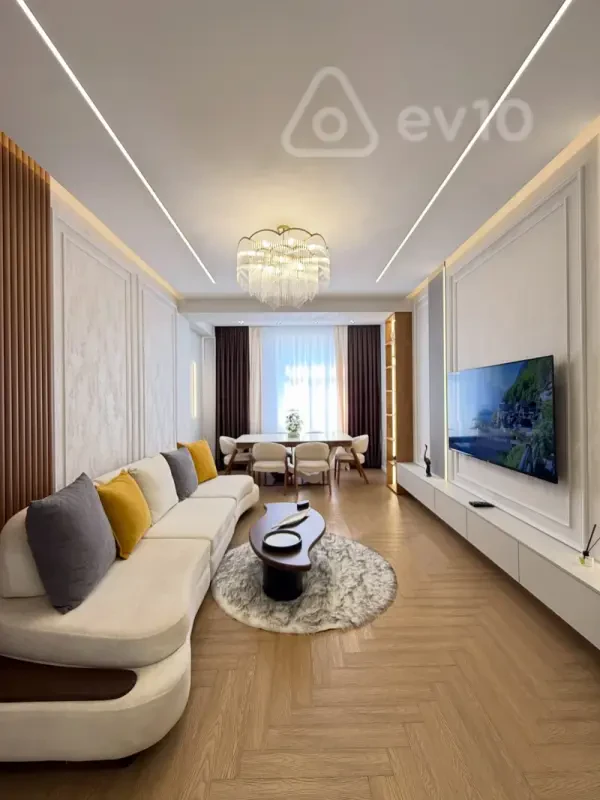 Kirayə verilir 3 otaqlı yeni tikili 120 m²