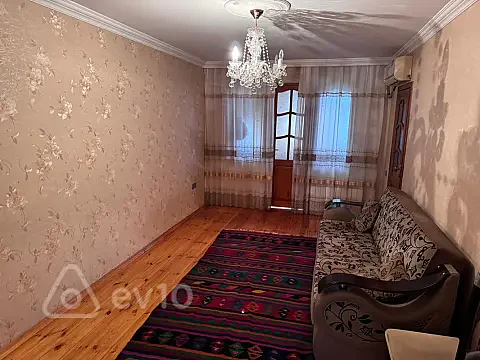 Kirayə verilir 3 otaqlı köhnə tikili 45 m² — Bakı, Nizami 3 otaq 45.00 m²