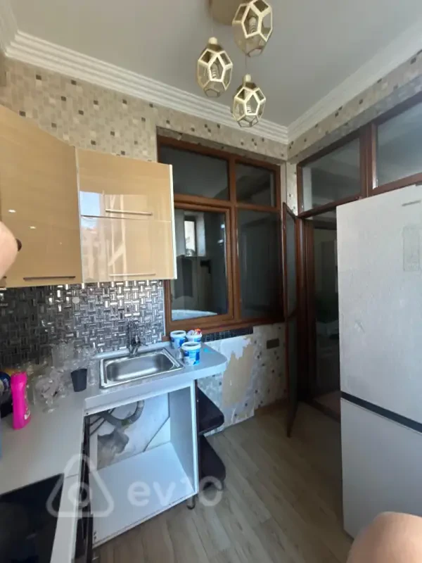 Kirayə verilir 2 otaqlı yeni tikili 60 m²